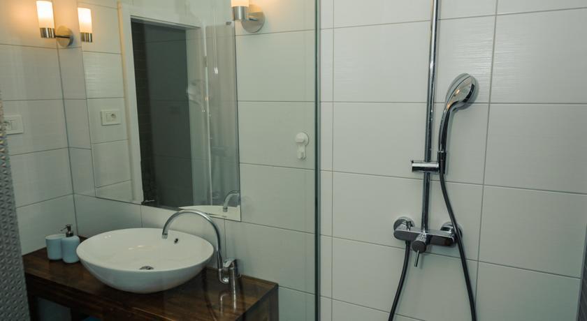 Dadule Apartments Podstrana Oda fotoğraf