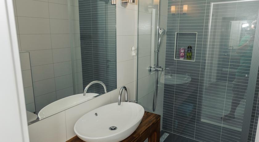 Dadule Apartments Podstrana Oda fotoğraf