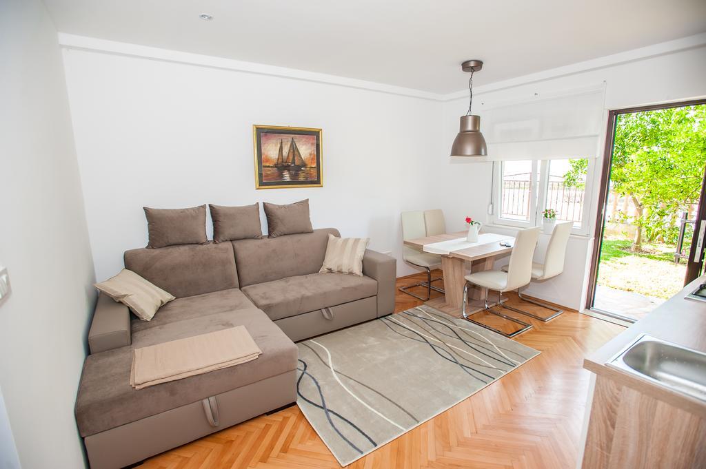 Dadule Apartments Podstrana Dış mekan fotoğraf